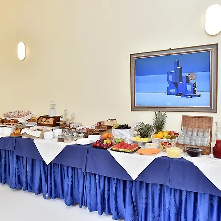 Hotel El Prado 3*